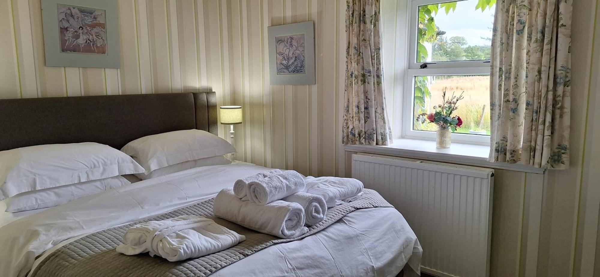 Lochend Chalets Port Of Menteith Ngoại thất bức ảnh