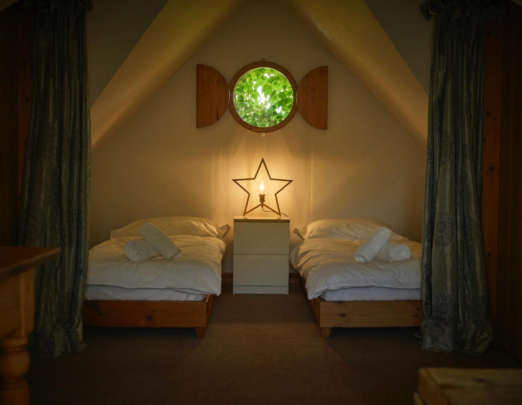 Lochend Chalets Port Of Menteith Ngoại thất bức ảnh